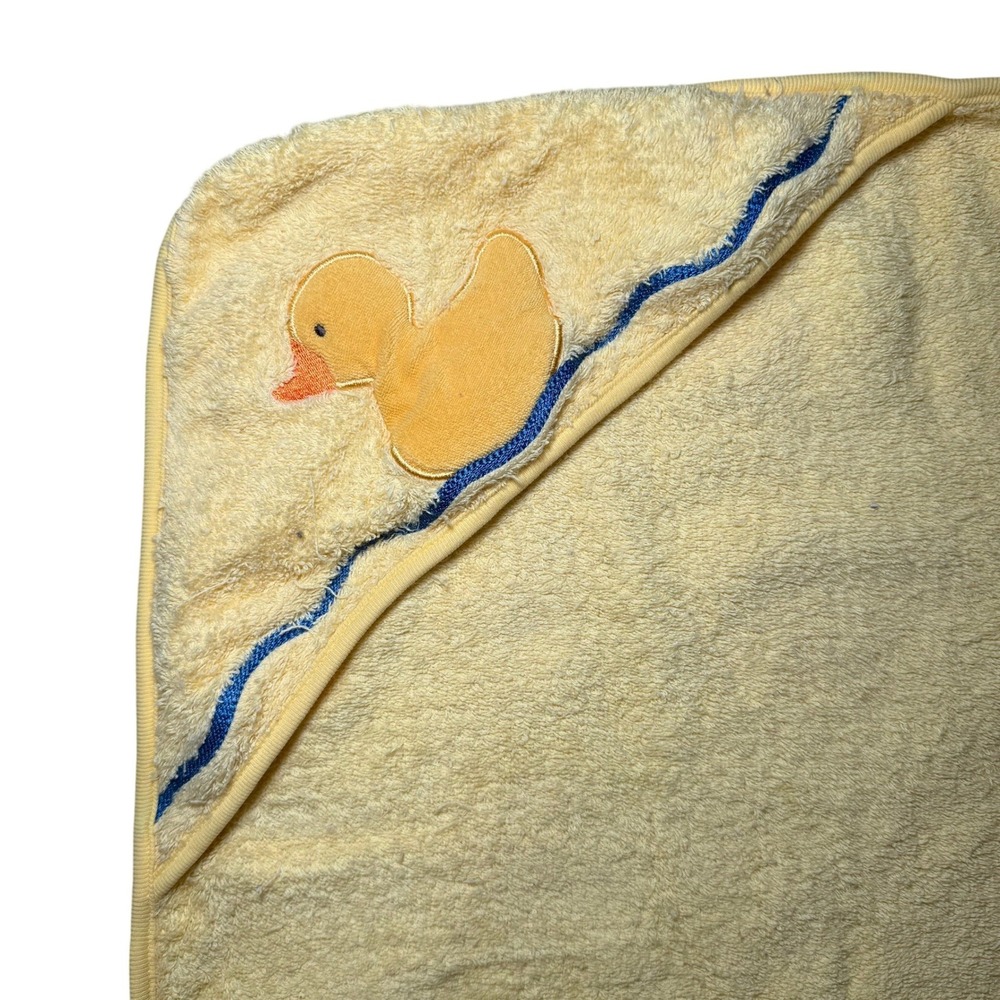 Carter's Duckie Hooded Baby Towel Yellow 100% Cotton One Size Unisex RARE - Picture 2 of 8